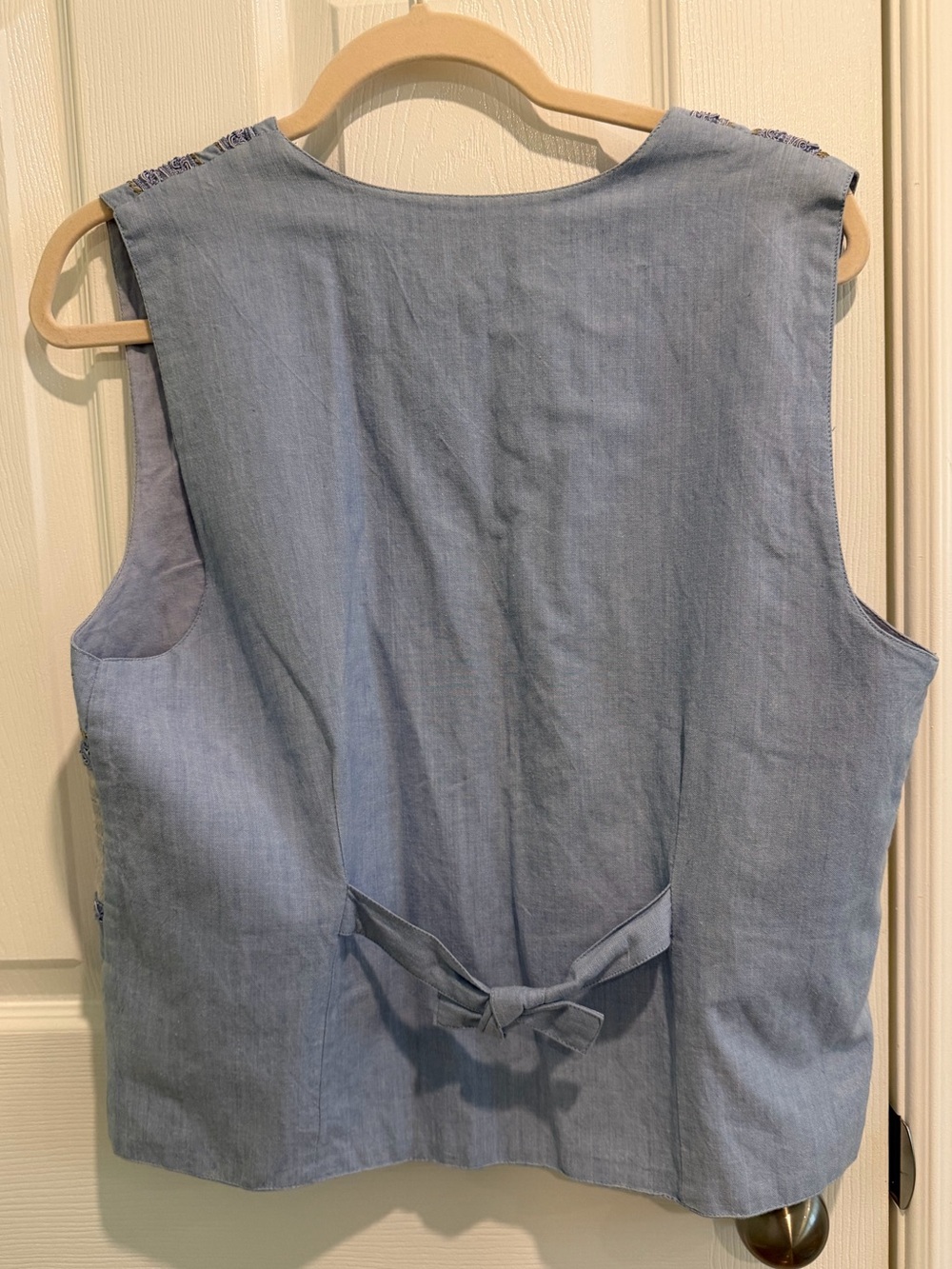 Light Blue Embroidered Floral Patchwork Button Front Vest - Picture 2 of 8